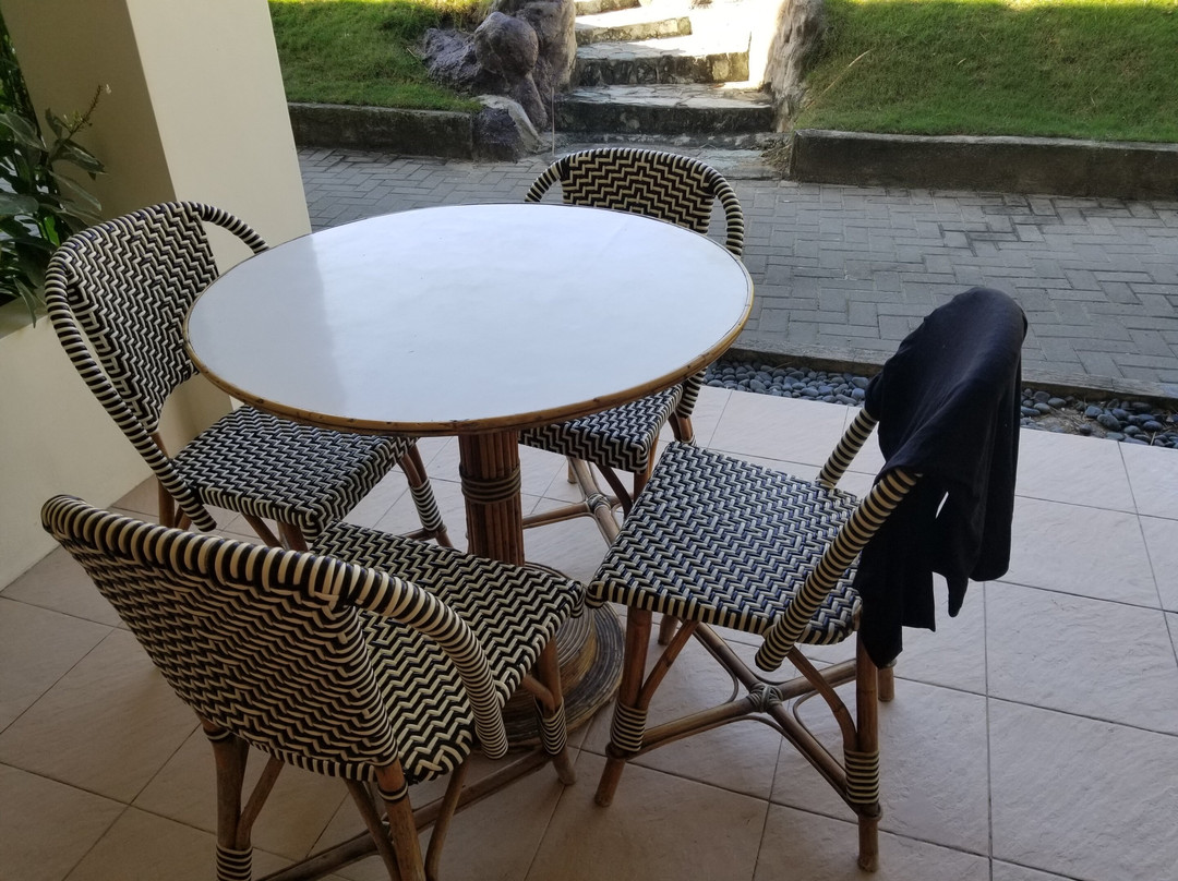 迈瑞柏高蓝水海滩度假村主图