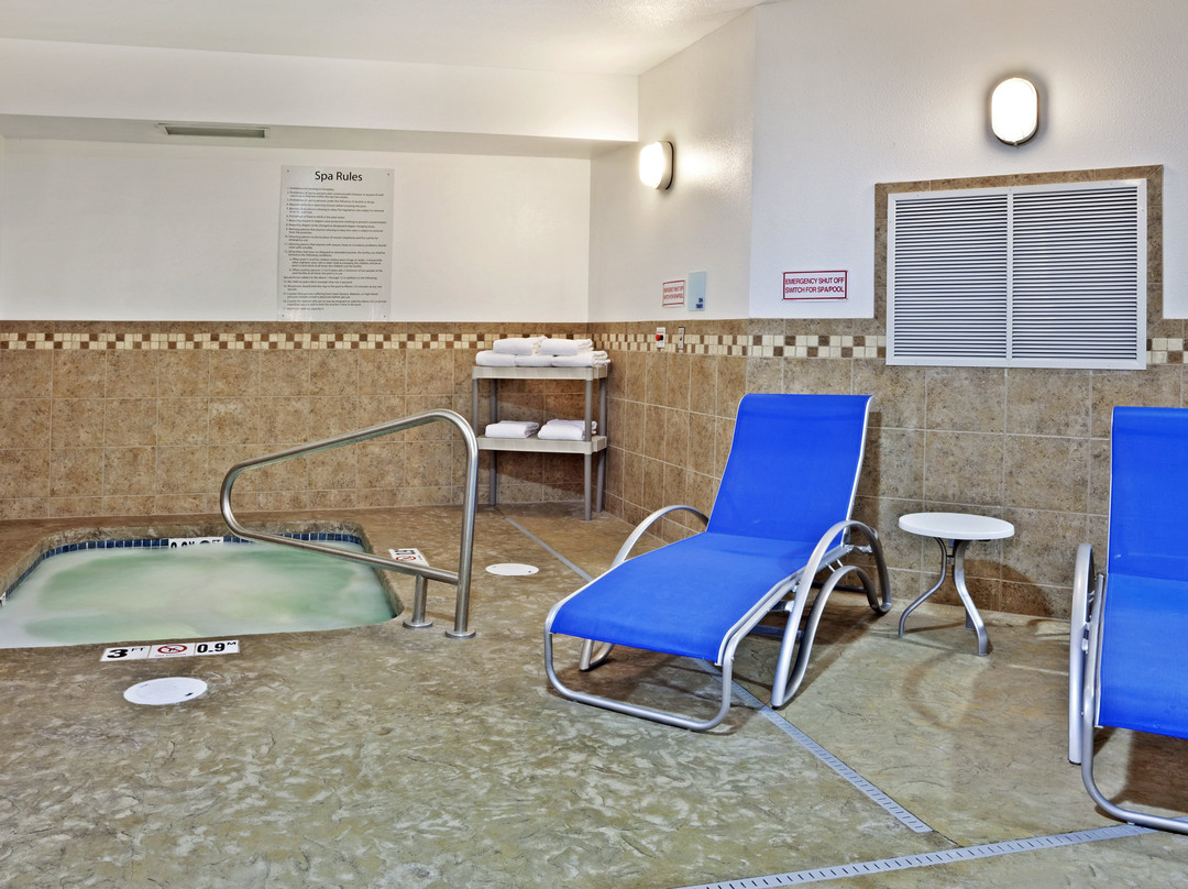 Holiday Inn Express & Suites Vancouver Mall/portland Area By IHG主图