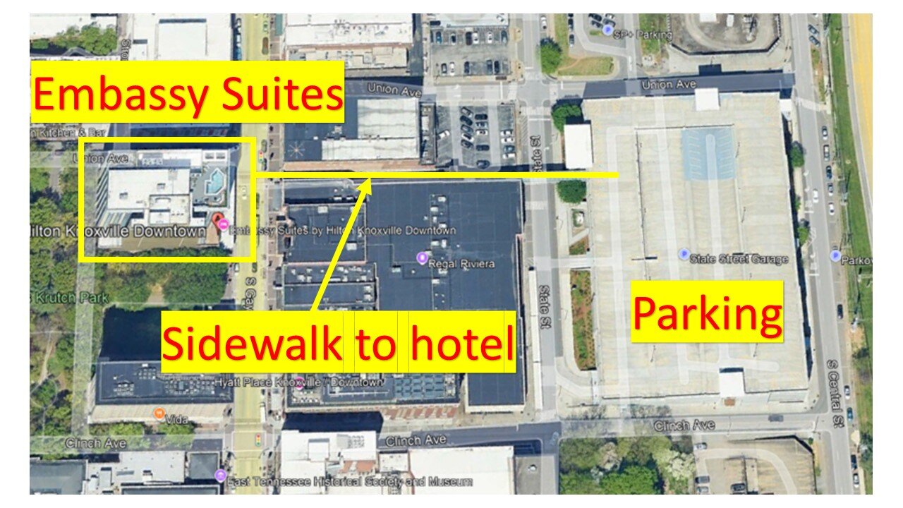 Embassy Suites By Hilton Knoxville Downtown-浴室