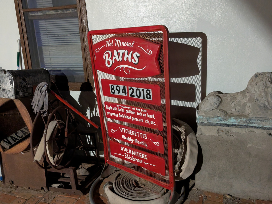 Indian Springs Bath Houses景点图片
