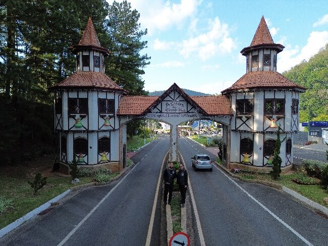 Portal da Cidade-阿瓜斯迪林多亚必去景点