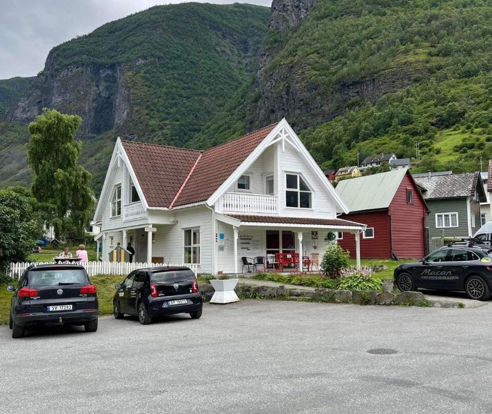 Undredal Fjord Apartments