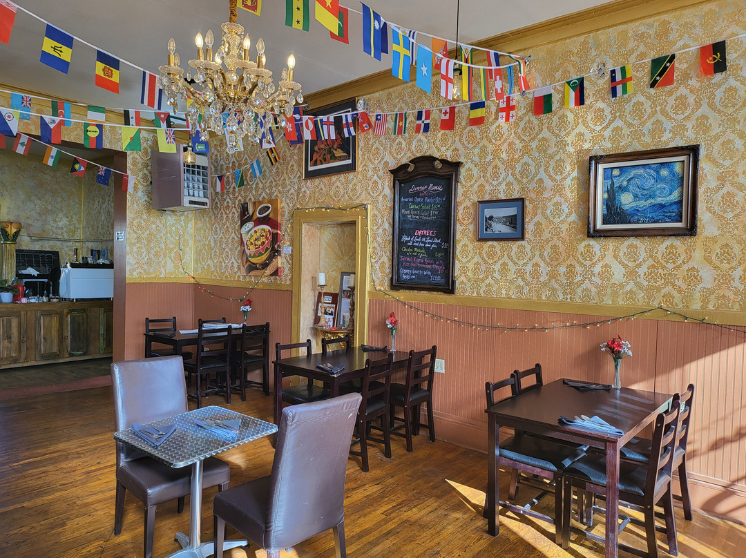 La Vie Est Un Bistro