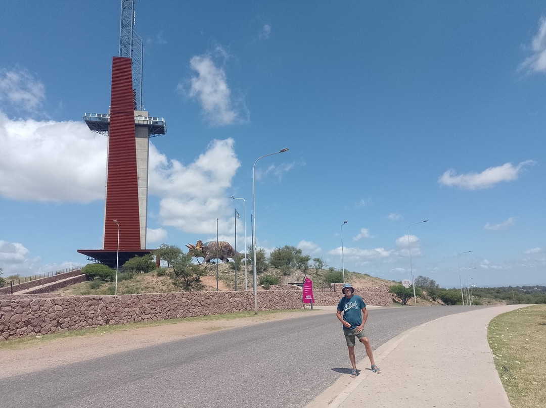 Hito del Bicentenario-San Luis必去景点