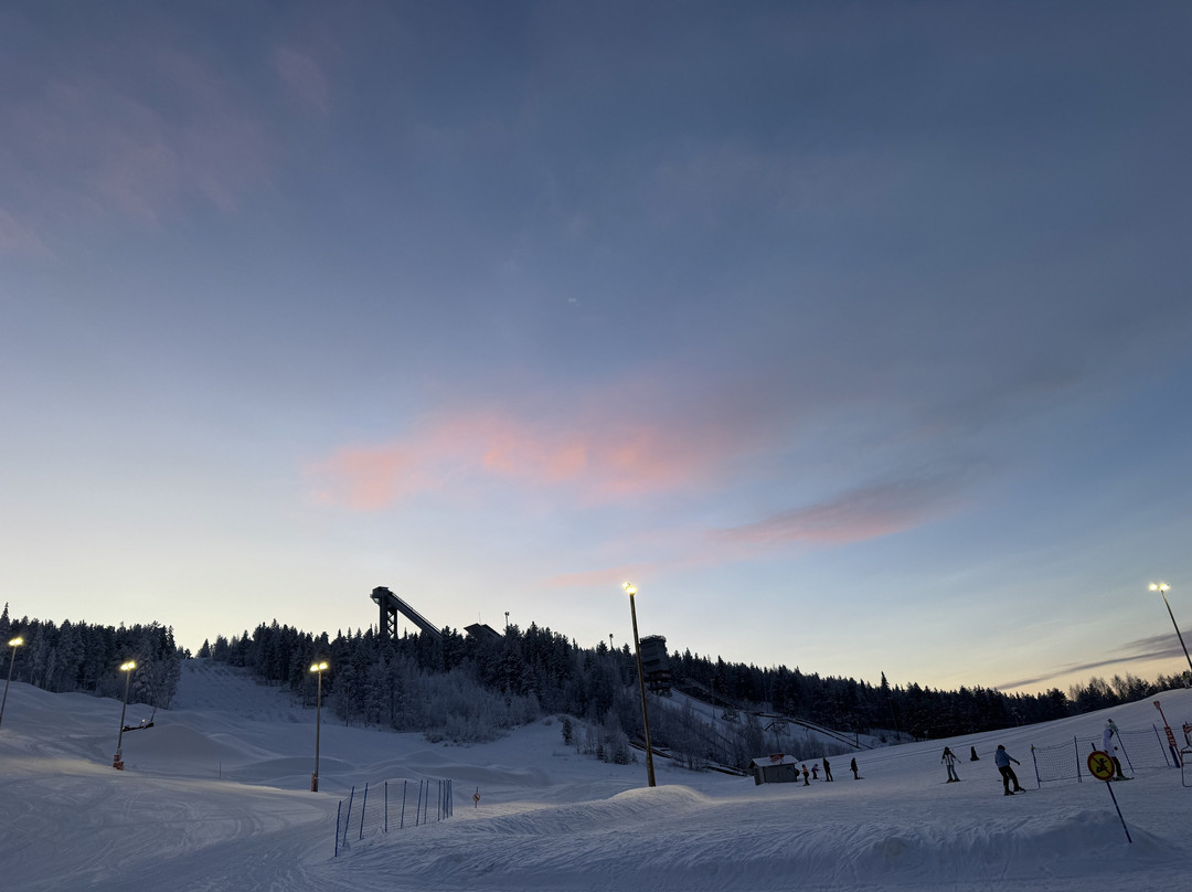 欧纳斯山滑雪场-罗瓦涅米必去景点