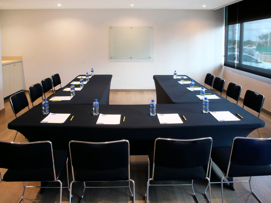 City Express By Marriott Reynosa主图