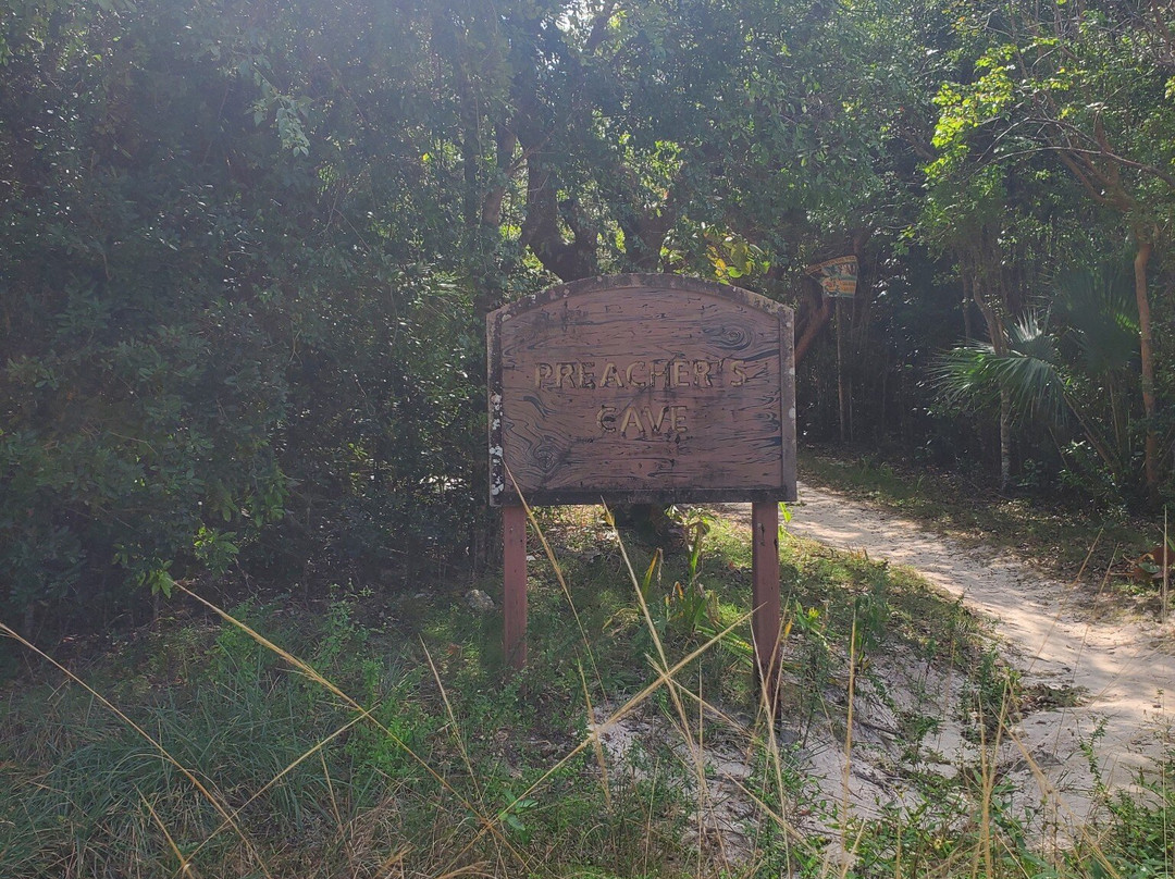 Preacher's Cave-伊柳塞拉必去景点