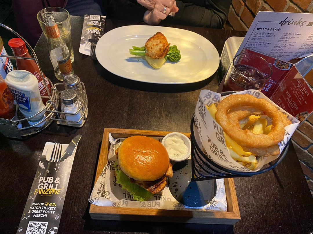 Village Hotel Aberdeen主图