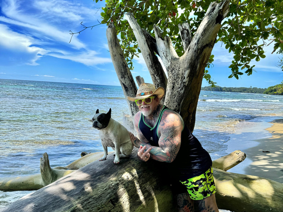 Playa Chiquita景点图片