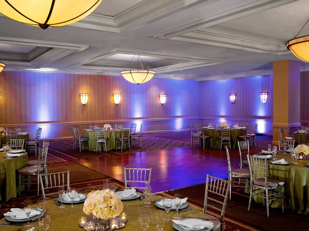 喜来登度假村酒店主图