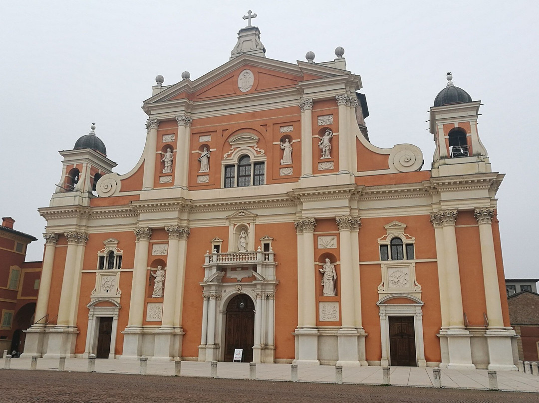 Basilica Cattedrale di Santa Maria Assunta景点图片