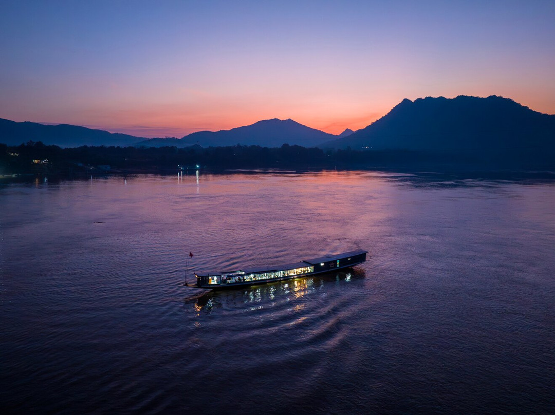 Victoria Xiengthong Cruise