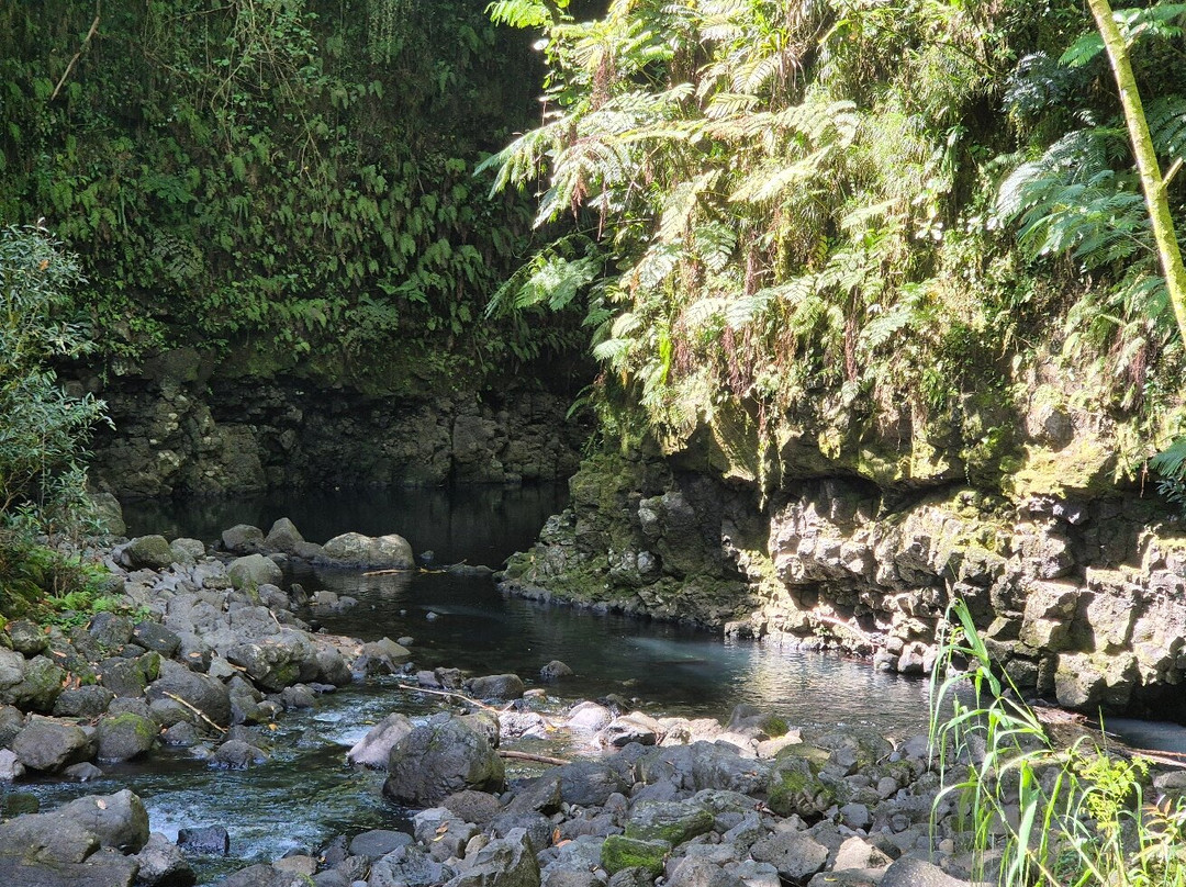 Waterfall Sauniatu-Upolu必去景点