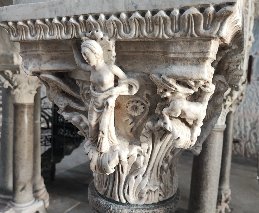 Cattedrale Di Sessa Aurunca景点图片