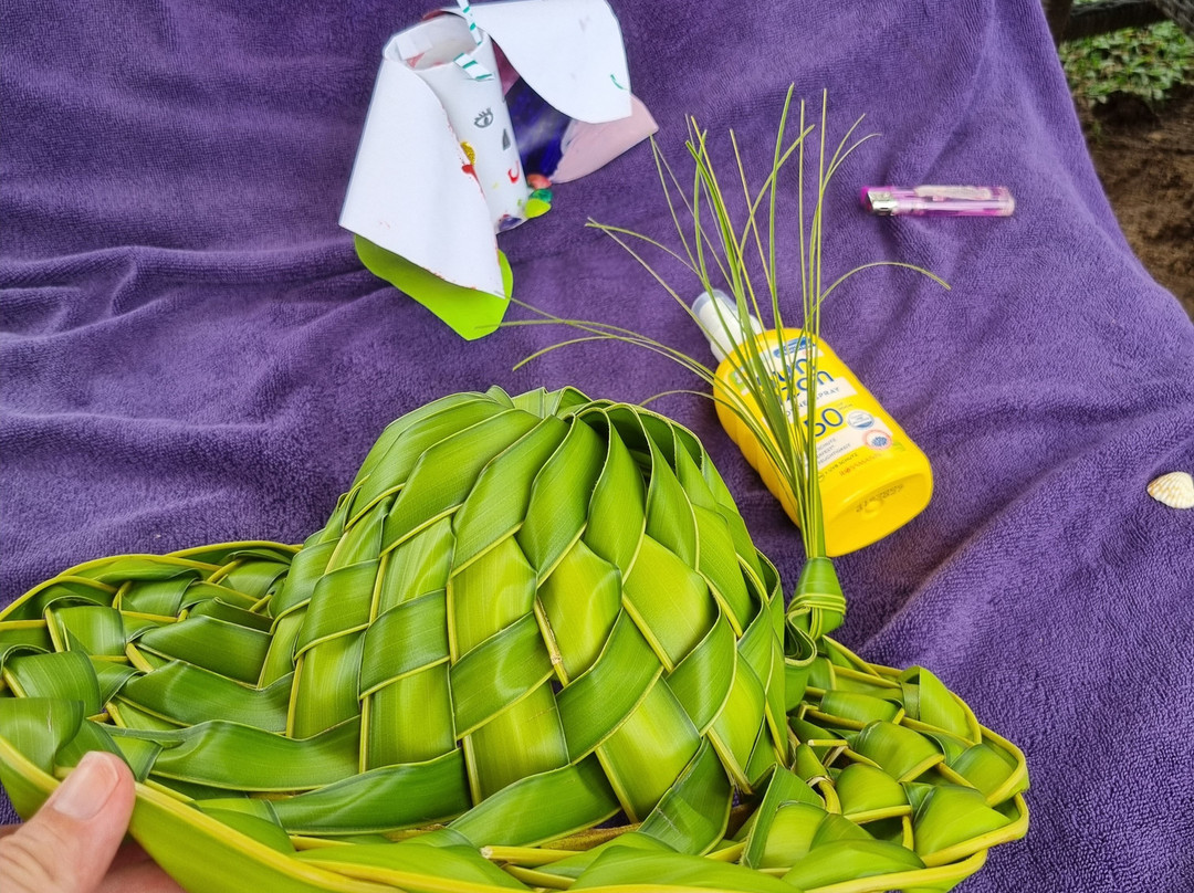 海豚俱乐部饭店主图