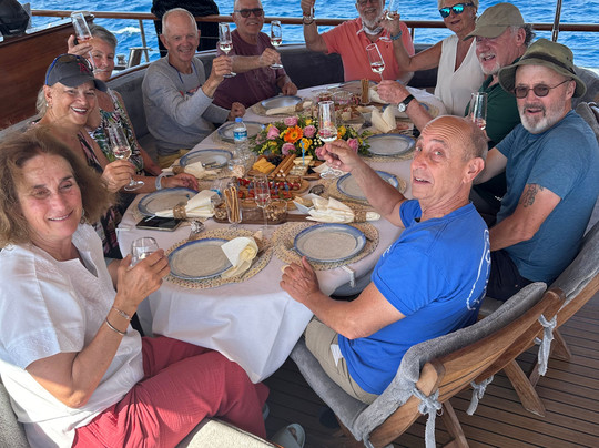 Med Gulets - Luxury Yacht Charters-库萨达斯必去景点