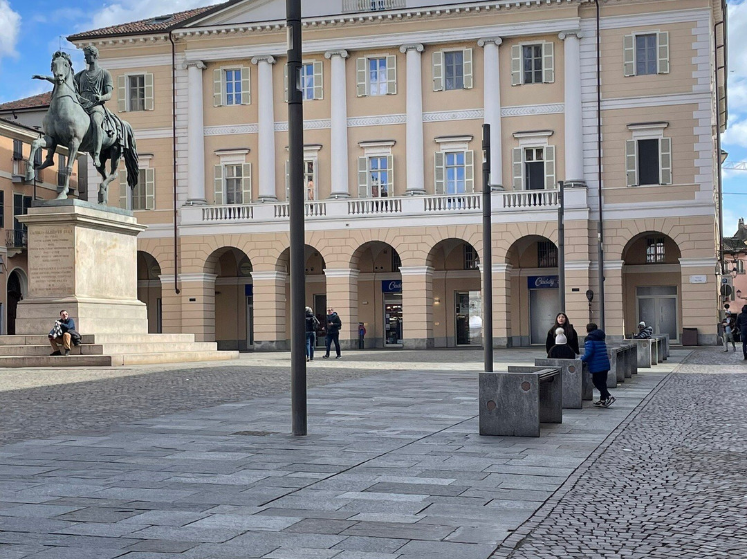 Piazza Mazzini (o del Cavallo)景点图片