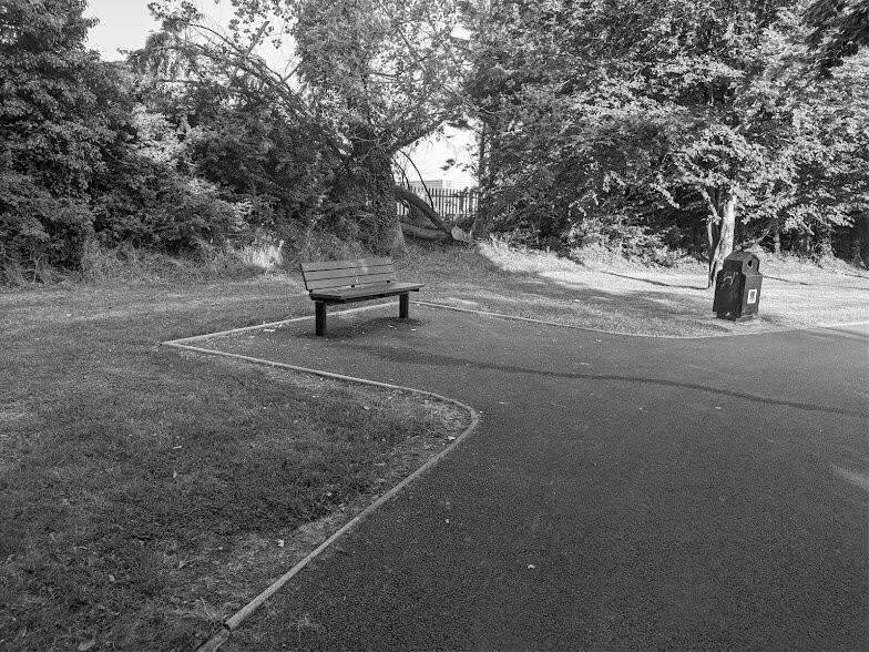 Batman Bench-Tuam必去景点