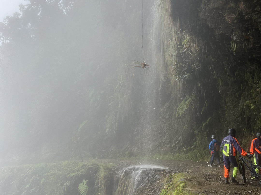 Altitude Travel-拉巴斯必去景点