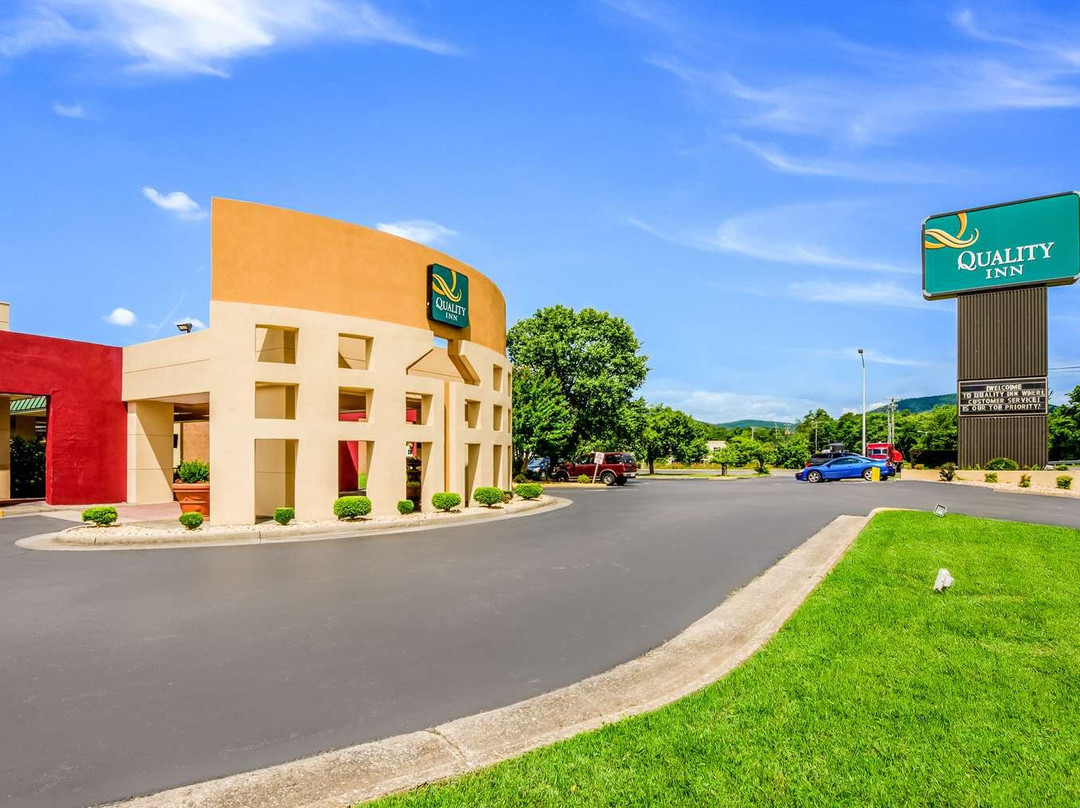Quality Inn Roanoke Airport