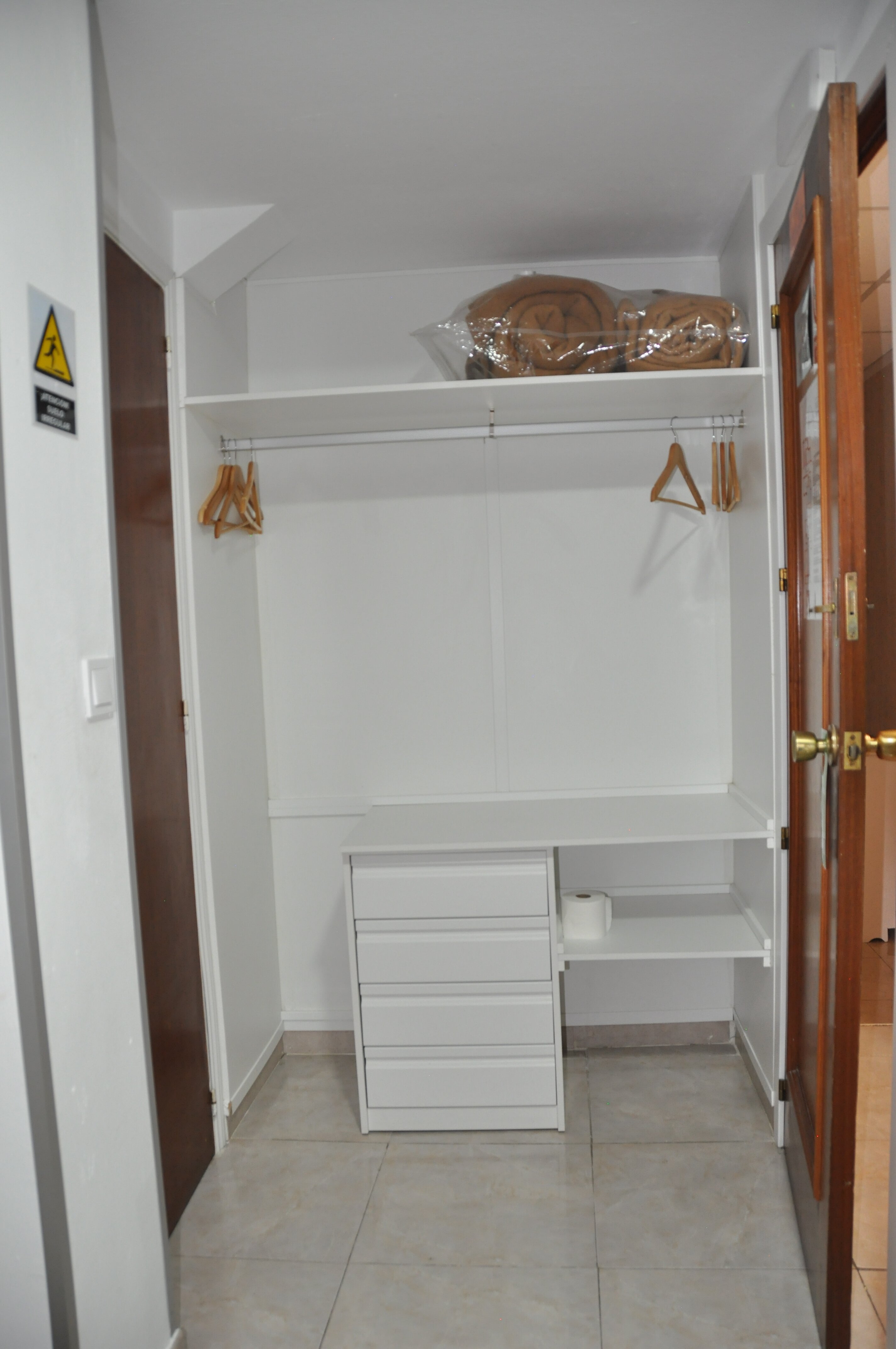 Hostal Ramon y Cajal-客卧