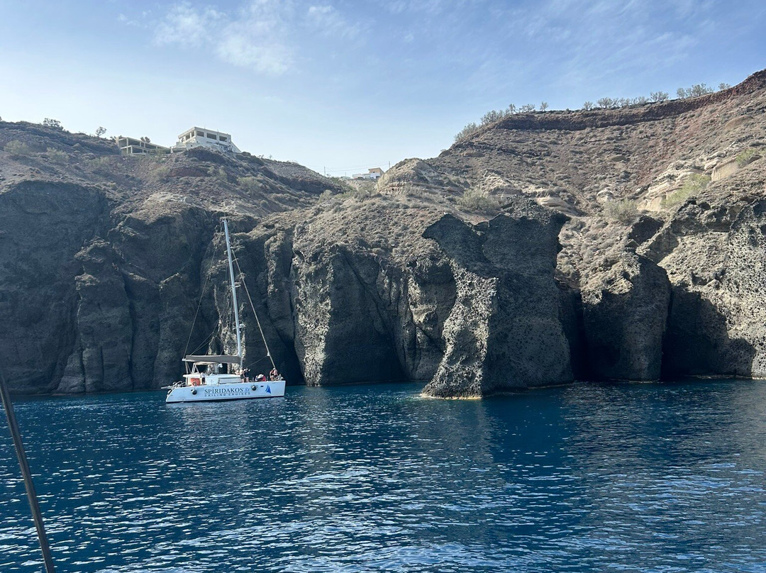 Vista Yachting Santorini-圣托里尼必去景点