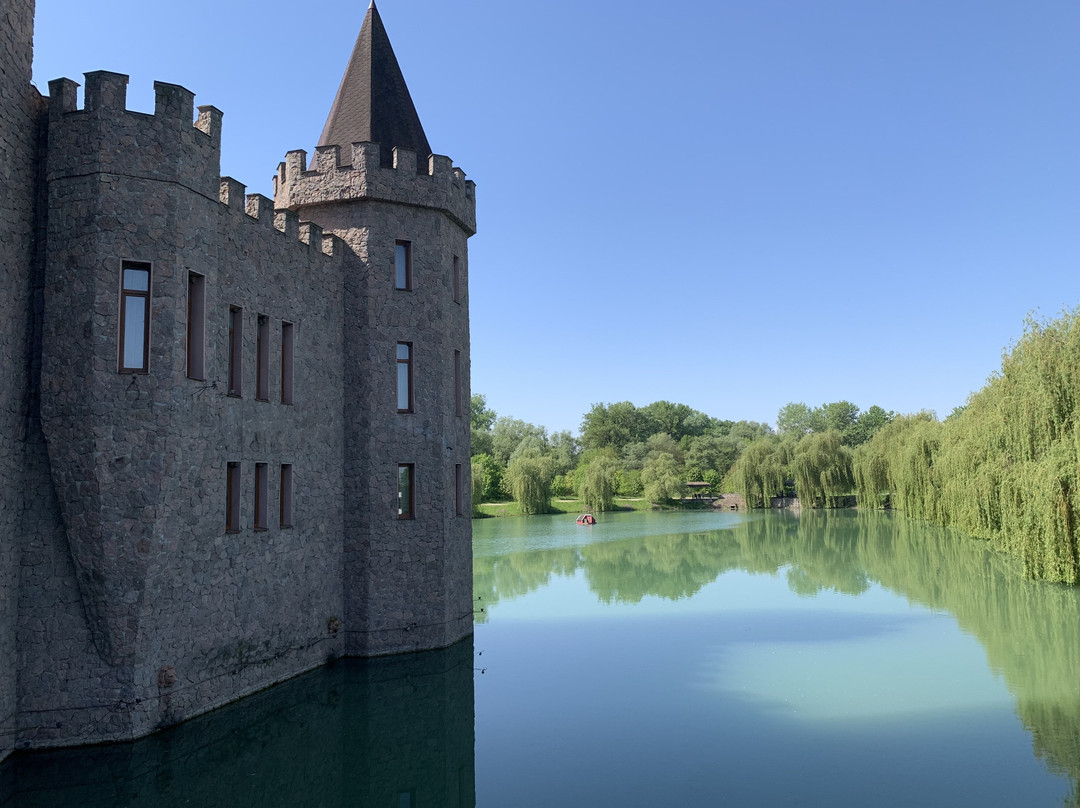 Chateau Erken-Chernaya Rechka必去景点