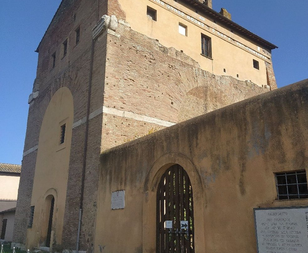 Arco di Malborghetto景点图片