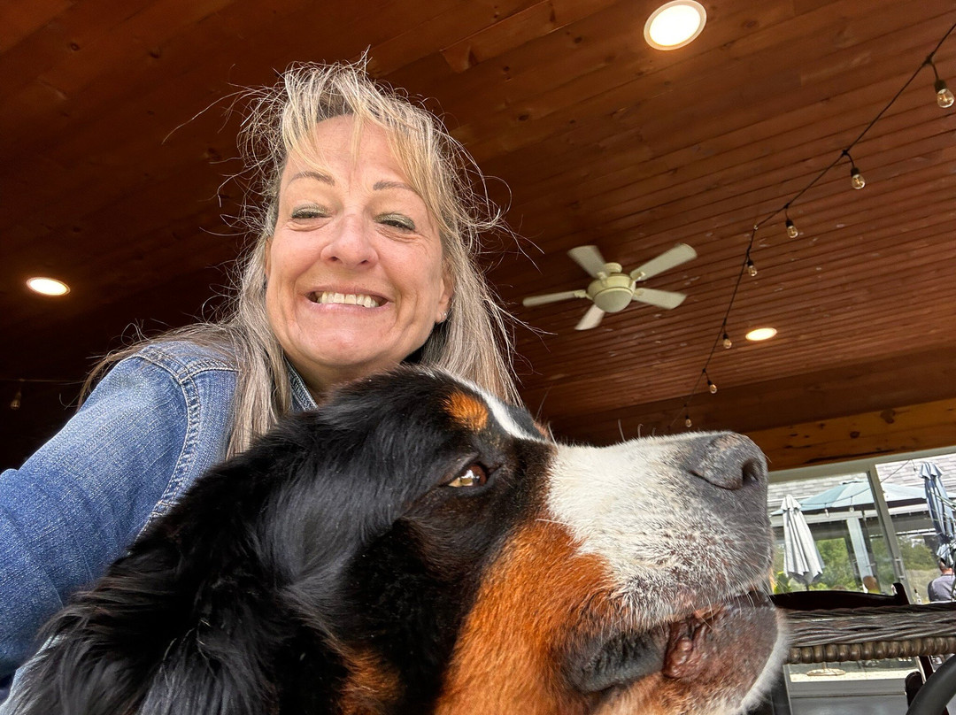 Domaine Perrault Vineyard-渥太华必去景点