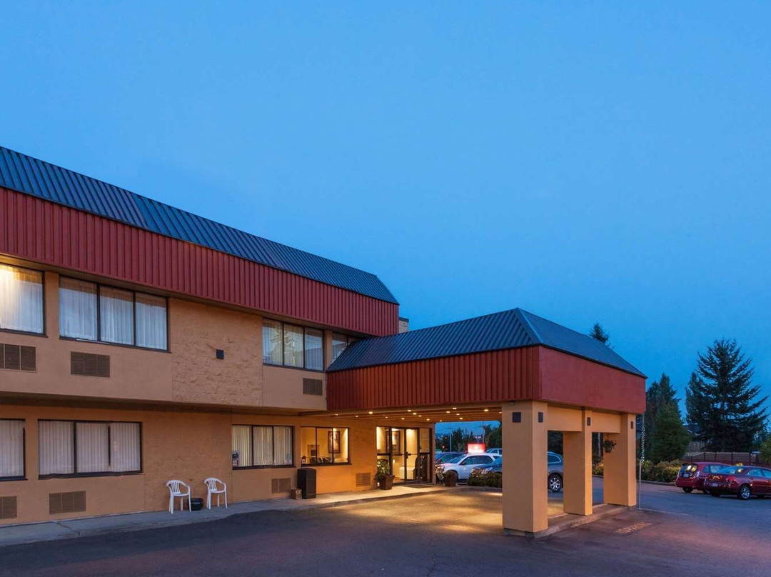 Ramada by Wyndham Coquitlam