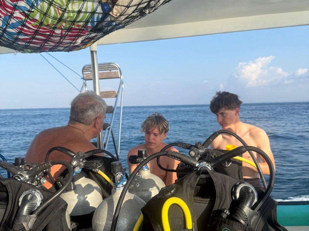 Tamarind Divers-蓝梦岛必去景点