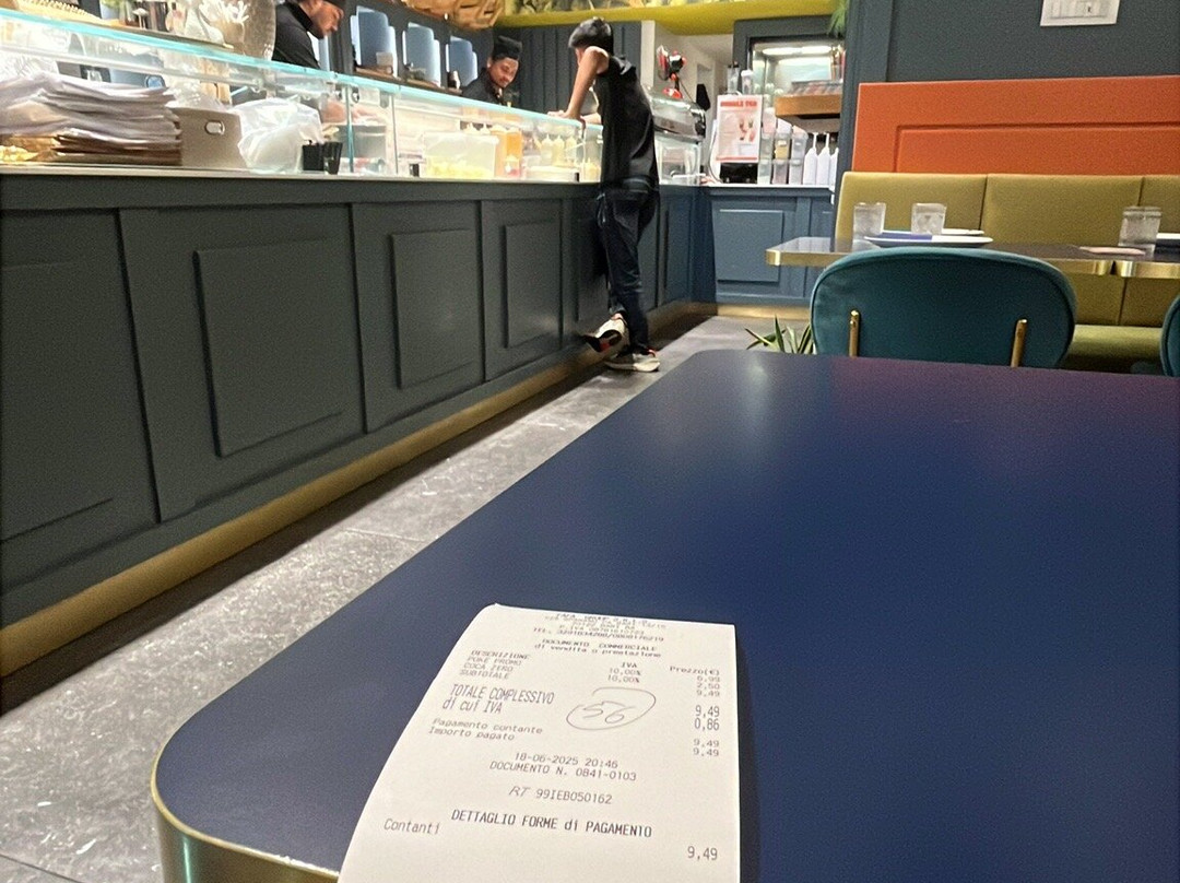 Hana | Poke Aperisushi Bari