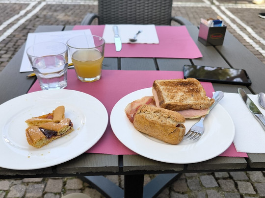 Hotel Sporting主图