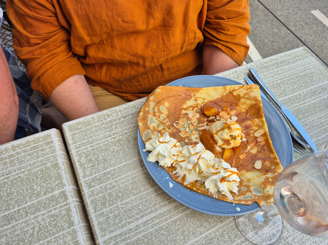 Café Crêperie La Marine
