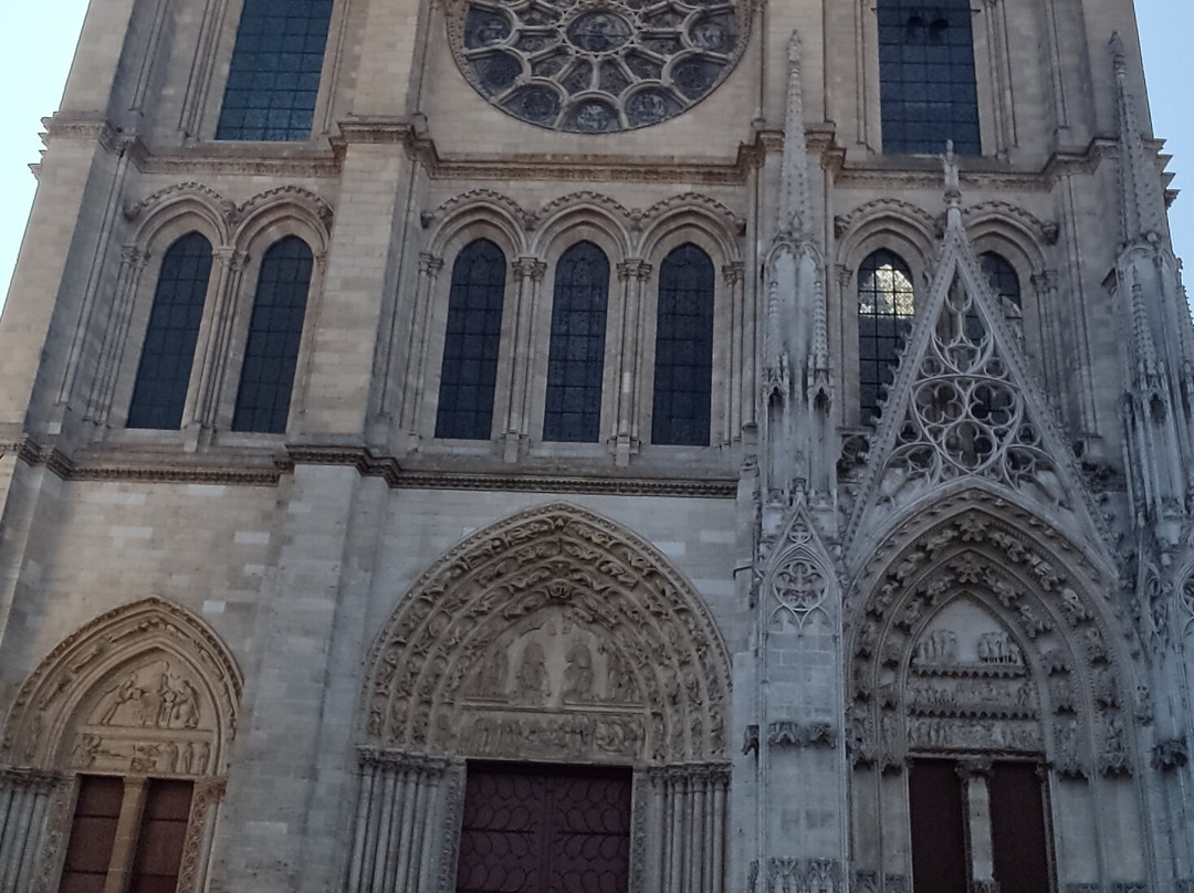 Collegiale Notre-Dame de Mantes-la-Jolie-芒特拉若利必去景点
