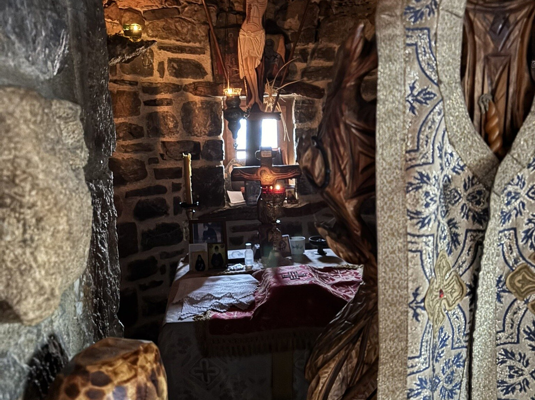 Naos Agíou Paḯsiou-Damnoni必去景点