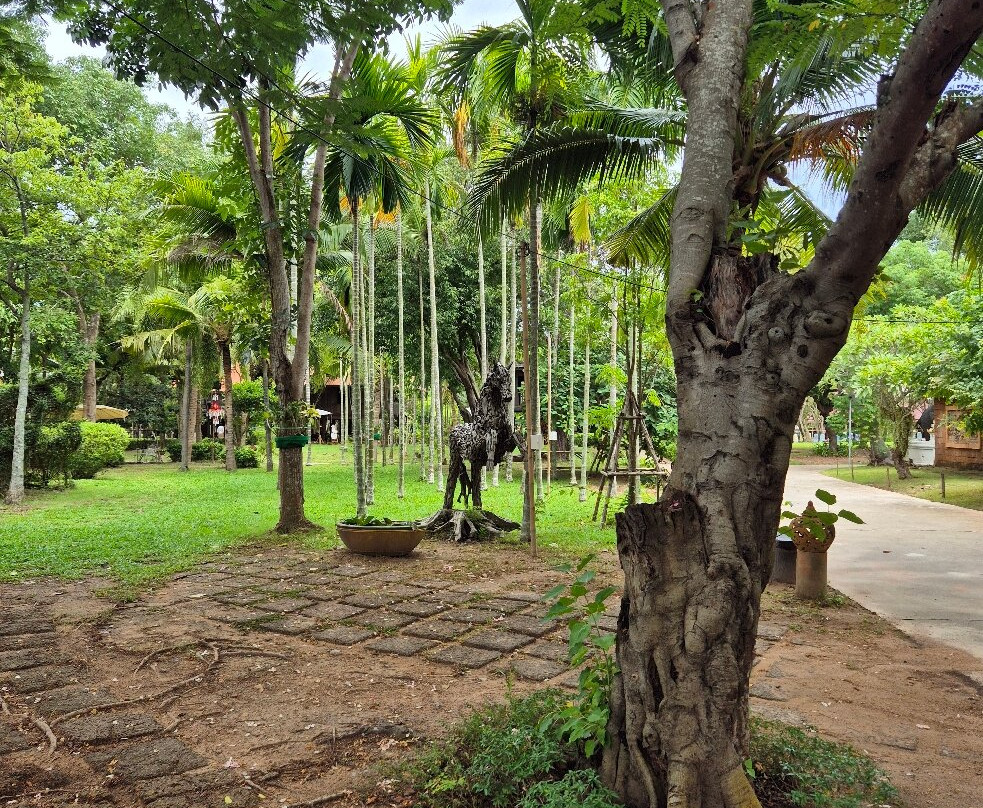 Thaithani Cultural & Elephant Village Pattaya-Bang Sare必去景点