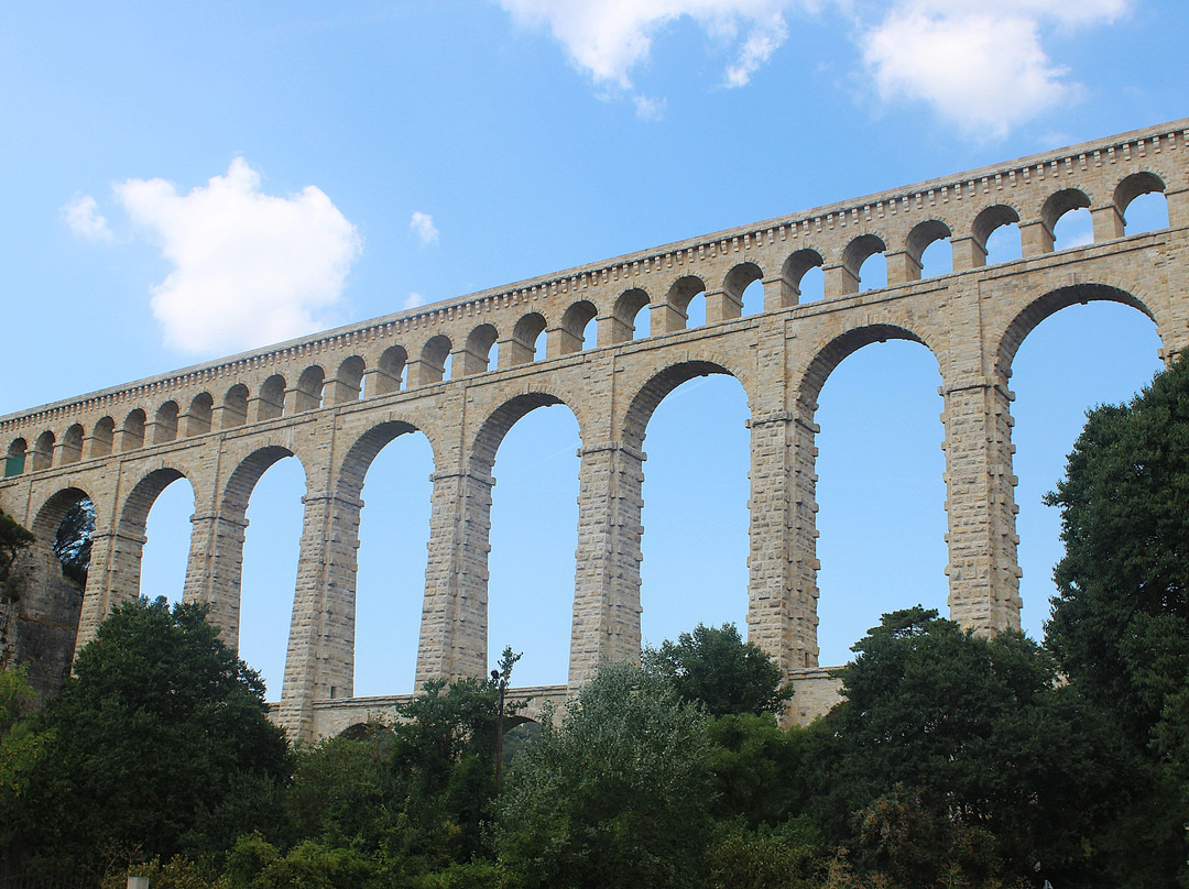 水渠大拱桥-Ventabren必去景点