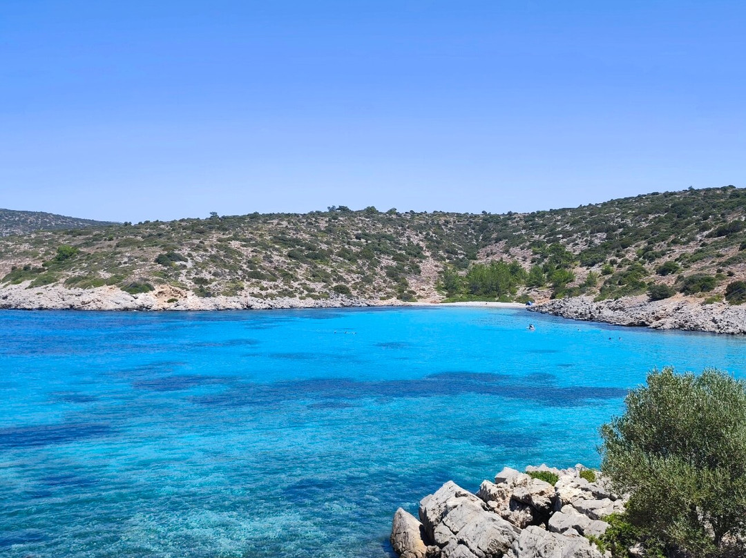 Agia Dinami Beach-Emporios必去景点
