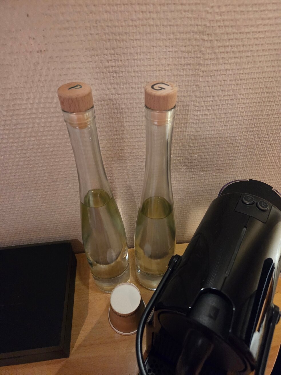 蓬鲁特温泉餐厅酒店-官方