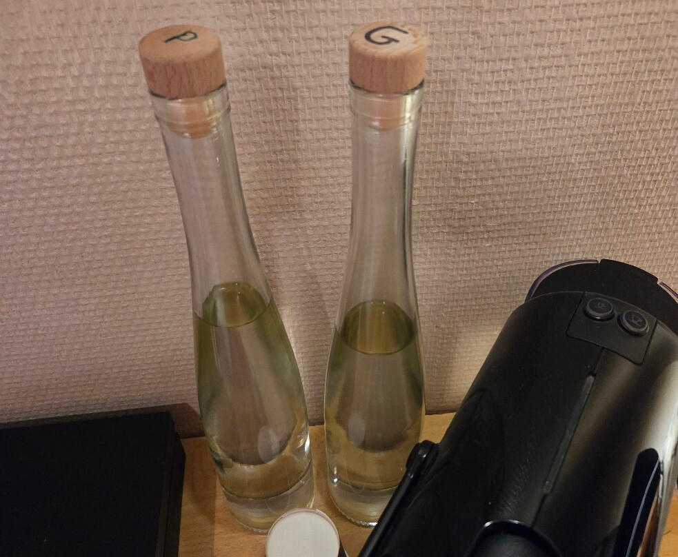 蓬鲁特温泉餐厅酒店主图