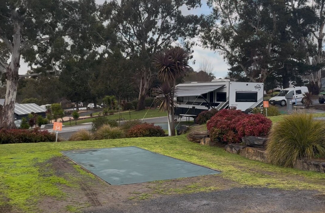 汉道夫度假酒店主图