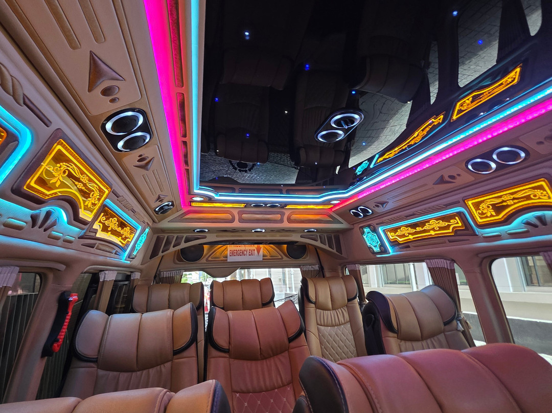 Mr.Tee Taxi Bangkok Service-曼谷必去景点