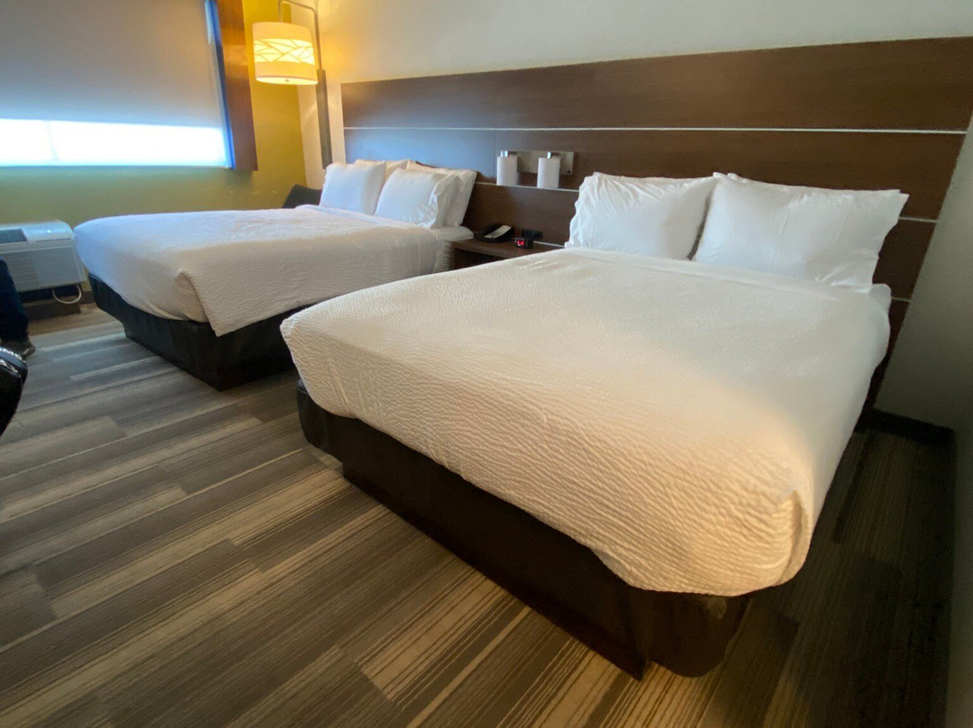 Holiday Inn Express Visalia - Sequoia Gateway Area By IHG主图