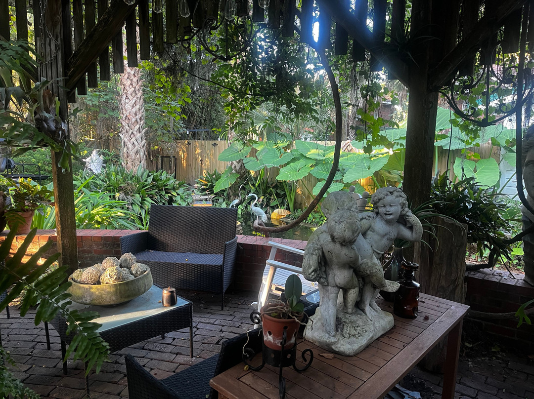 Brunswick Manor主图