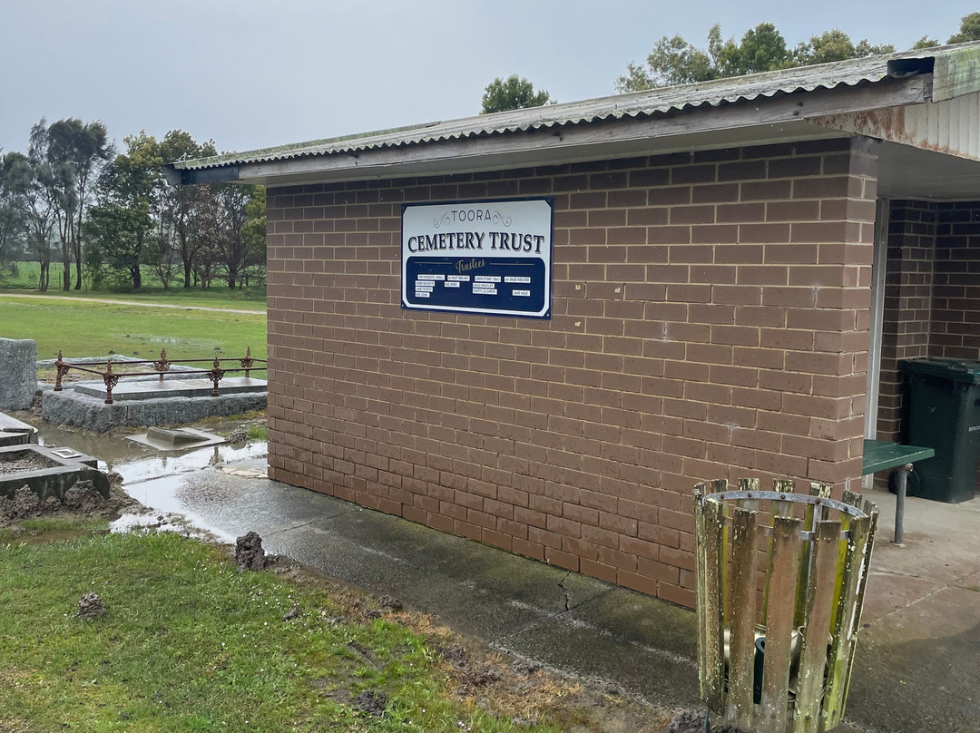 Toora Cemetery-Toora必去景点