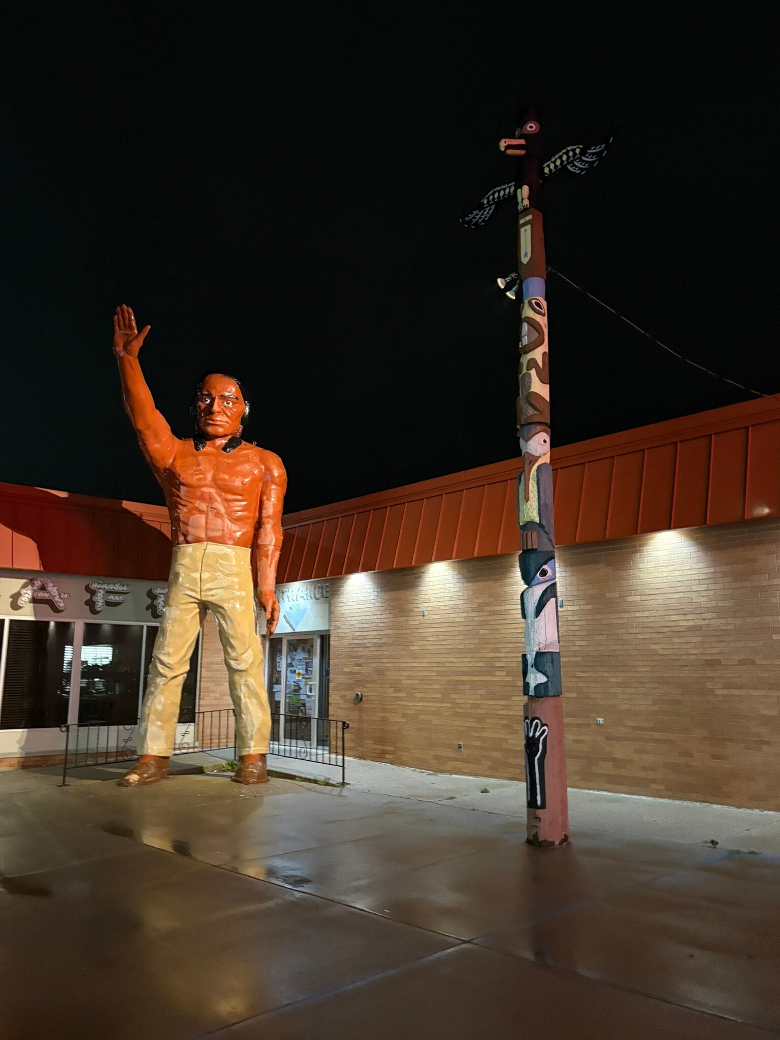 Carrington Inn & Suites-官方