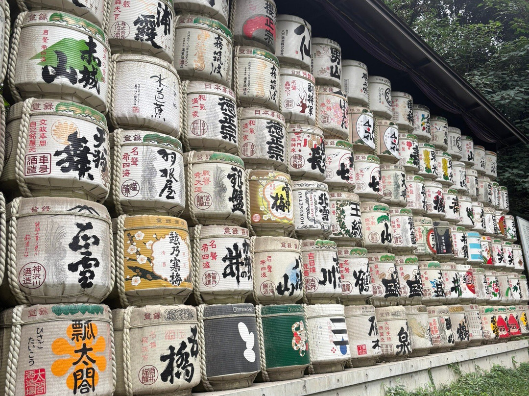 Meiji Shrine Imperial Garden-涩谷区必去景点