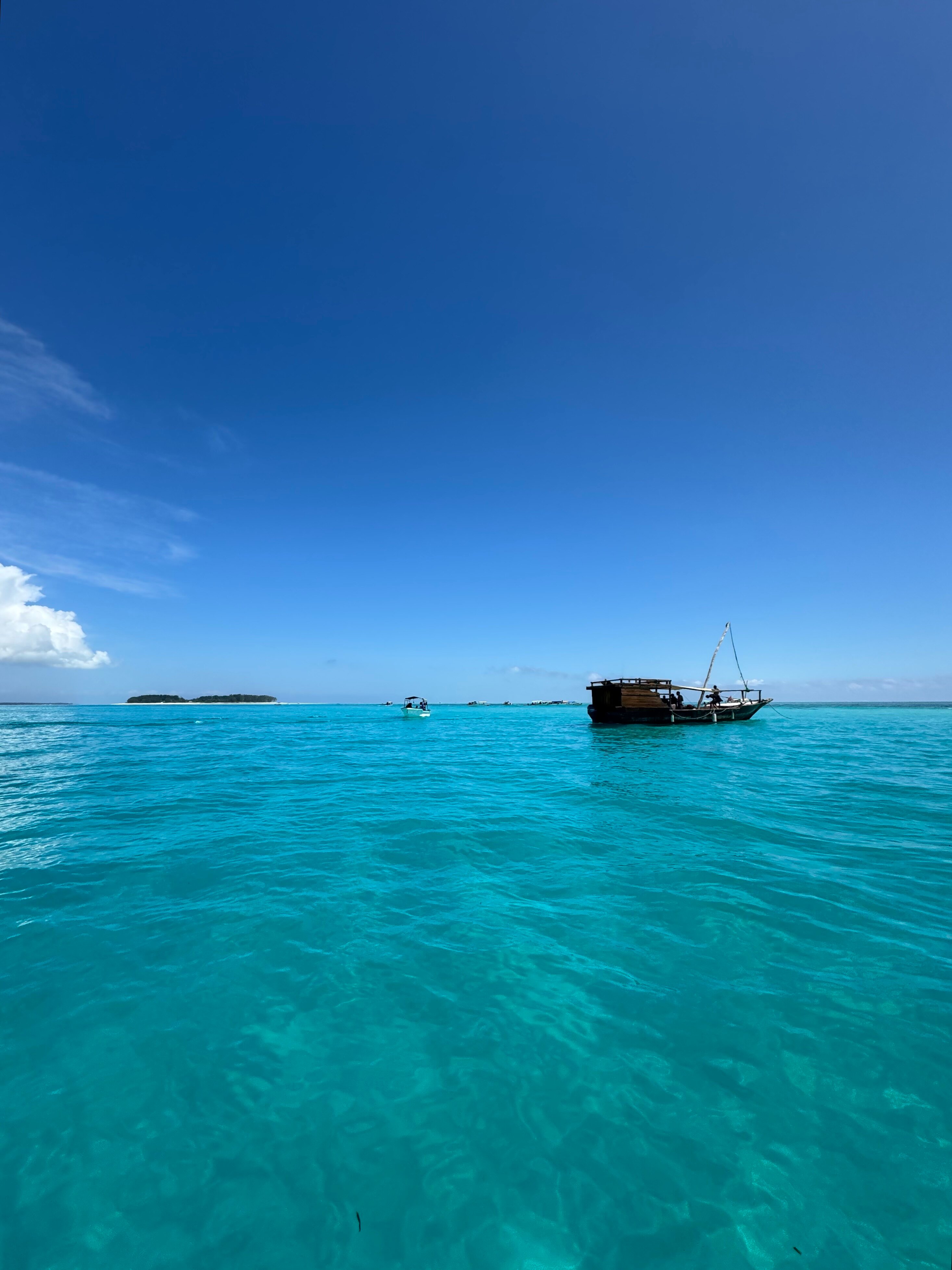 Sunshine Marine Lodge-官方