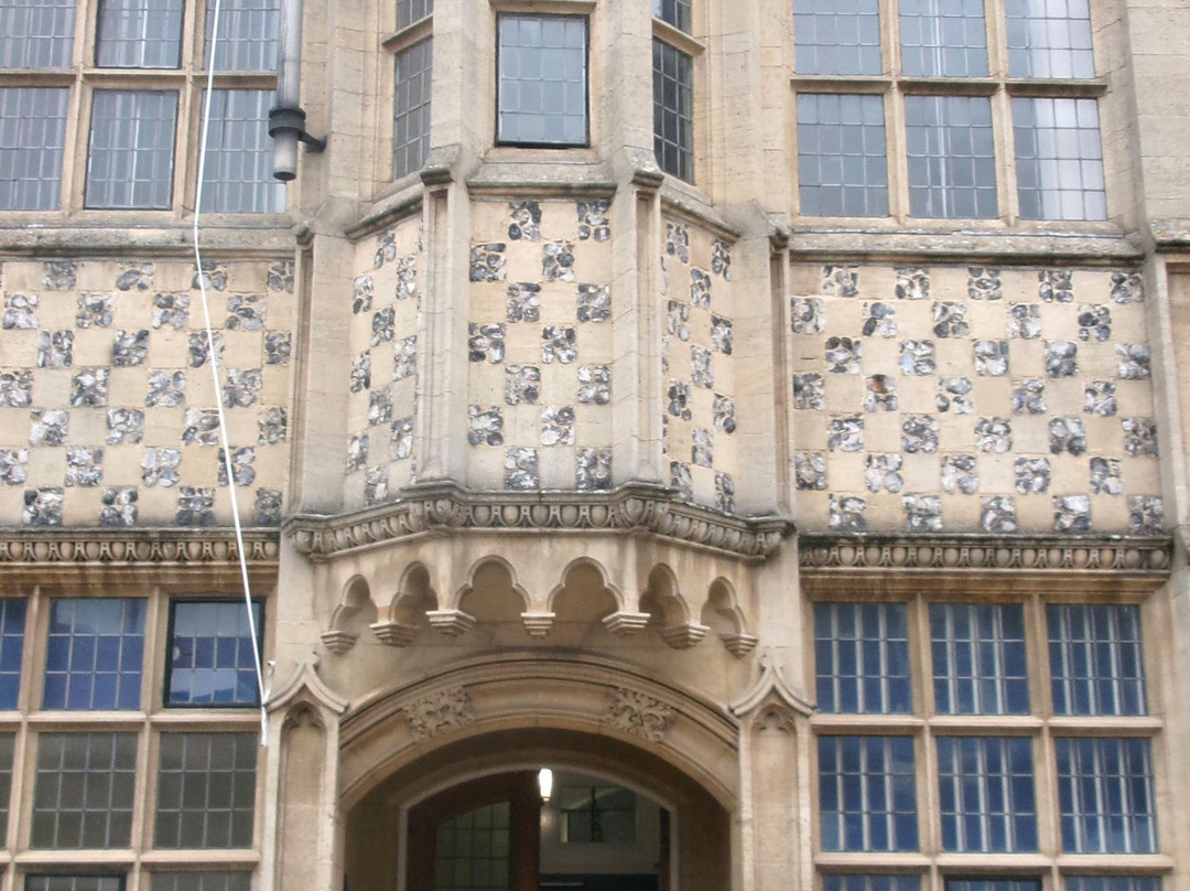 Town Hall and Trinity Guildhall-金斯林必去景点